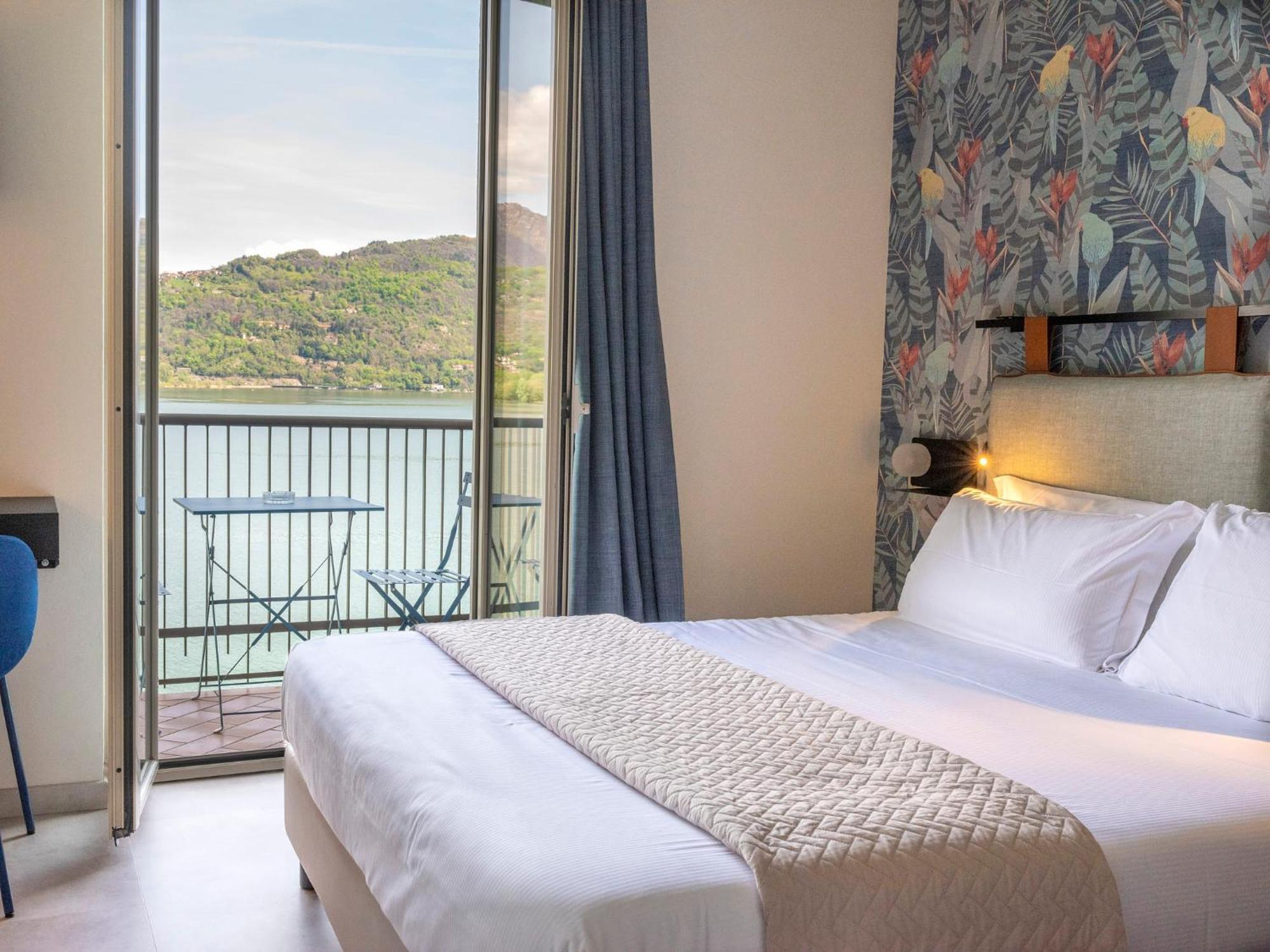 Hotel Carillon 3*
