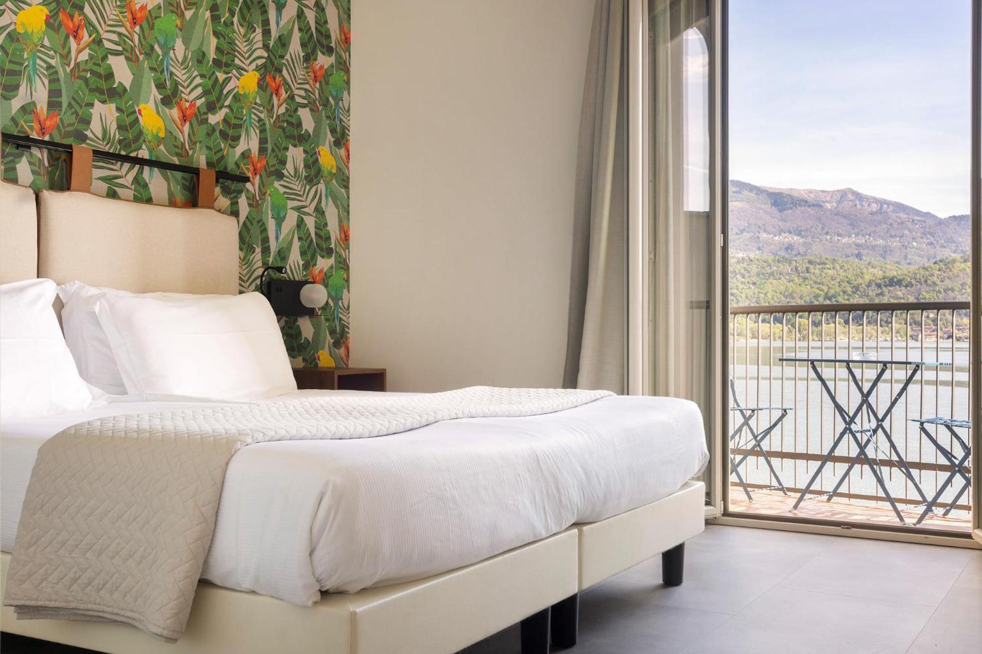 Hotel Carillon 3*